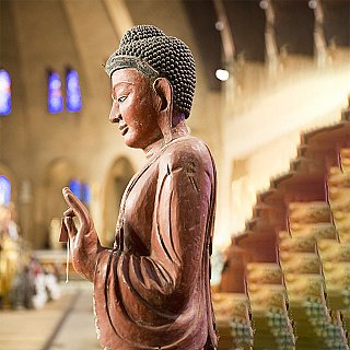 Buddha statue